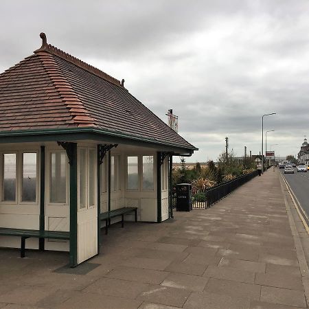 Lovely Sea Front House In Cleethorpes - Sleeps 6 المظهر الخارجي الصورة